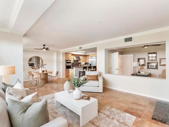 5470 La Jolla Boulevard H102, La Jolla CA 92037
