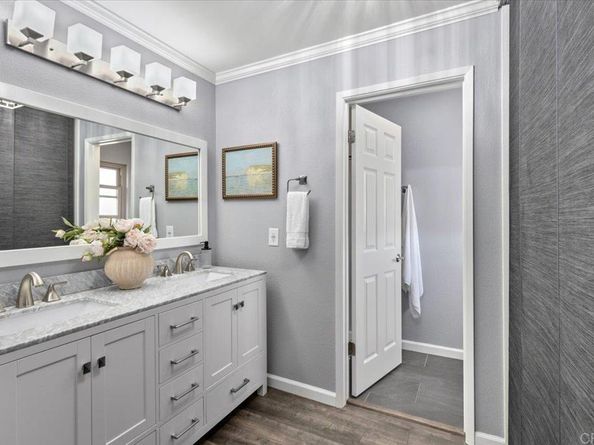 3137 Avenida Topanga, Carlsbad CA 92009