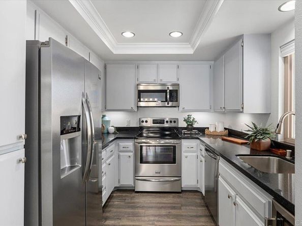 3137 Avenida Topanga, Carlsbad CA 92009