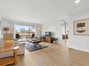 2352 Hosp Way 245, Carlsbad CA 92008
