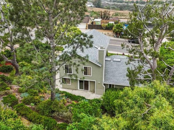 915 Lake Ridge Drive, San Marcos CA 92078