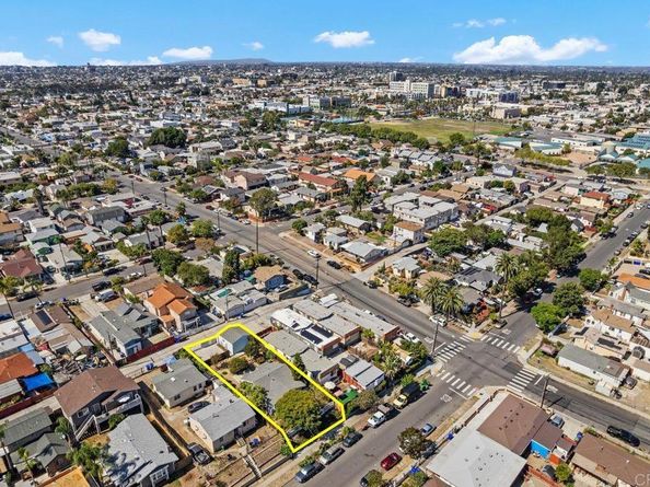 3578 CHAMOUNE Avenue, San Diego CA 92105