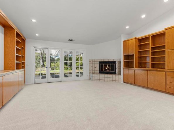 2731 Peet Lane, Escondido CA 92025