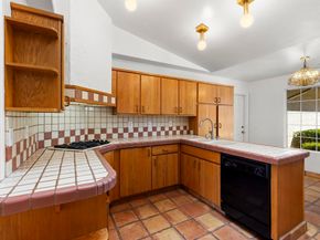 2731 Peet Lane, Escondido CA 92025