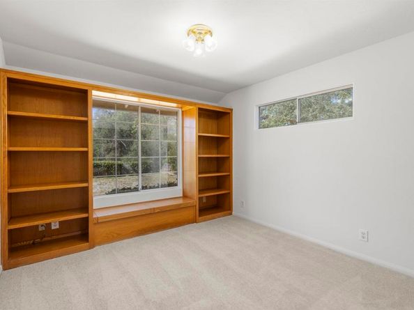 2731 Peet Lane, Escondido CA 92025