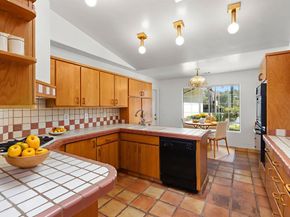 2731 Peet Lane, Escondido CA 92025
