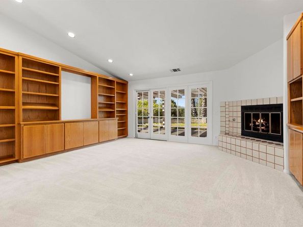 2731 Peet Lane, Escondido CA 92025