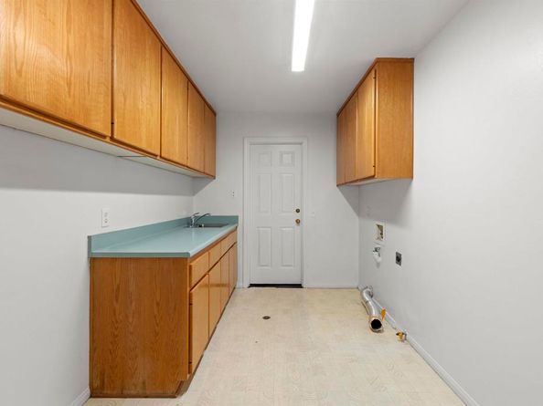 2731 Peet Lane, Escondido CA 92025