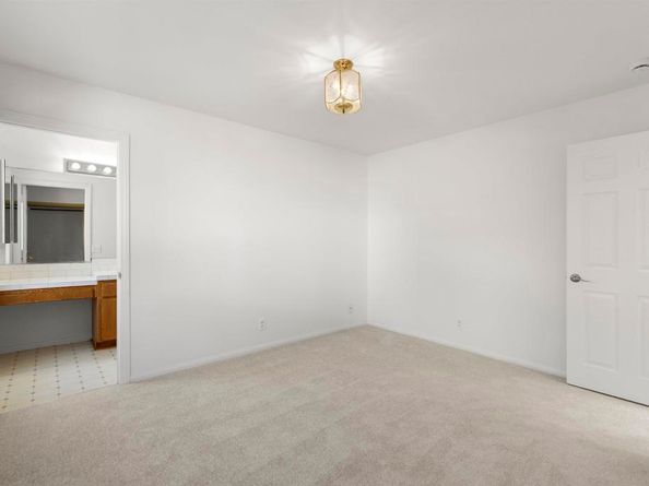 2731 Peet Lane, Escondido CA 92025