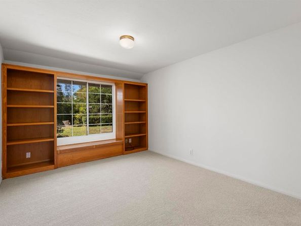 2731 Peet Lane, Escondido CA 92025