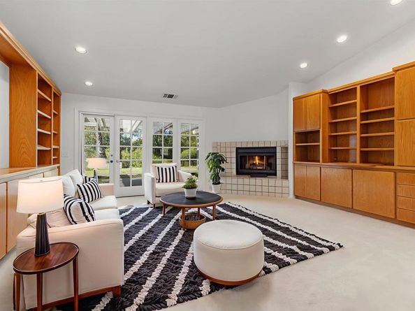 2731 Peet Lane, Escondido CA 92025