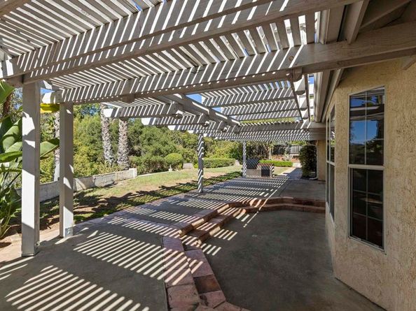 2731 Peet Lane, Escondido CA 92025