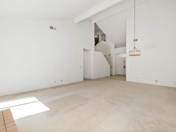 15662 Via Calanova, San Diego CA 92128