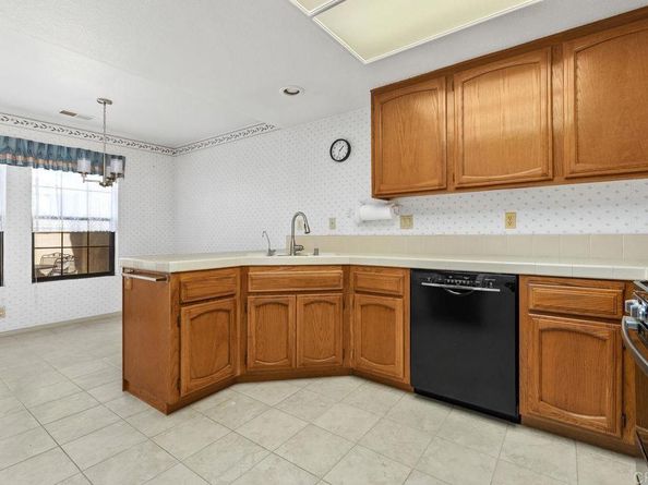 15662 Via Calanova, San Diego CA 92128