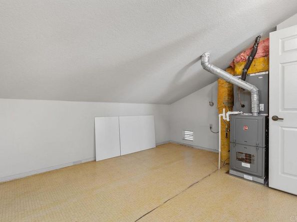 15662 Via Calanova, San Diego CA 92128