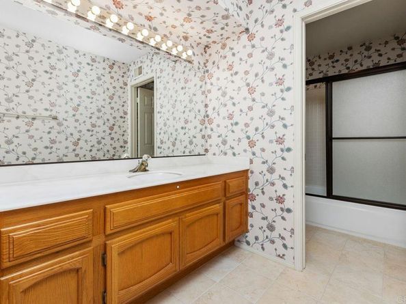 15662 Via Calanova, San Diego CA 92128