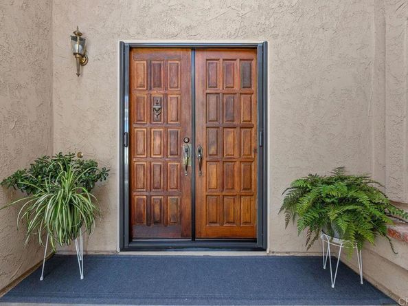 15662 Via Calanova, San Diego CA 92128