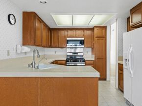 15662 Via Calanova, San Diego CA 92128