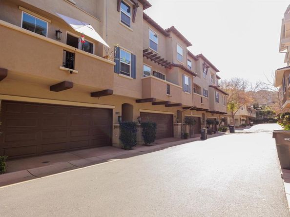 2118 Cosmo Way, San Marcos CA 92078