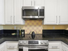 3955 Faircross 80, San Diego CA 92115