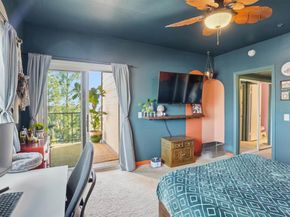 3955 Faircross 80, San Diego CA 92115