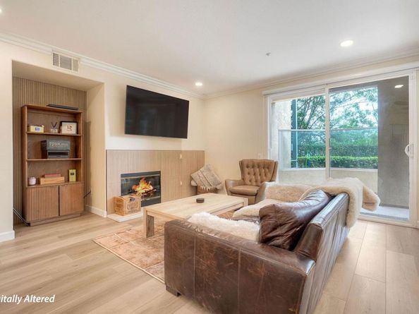 823 Kalpati Circle 101, Carlsbad CA 92008