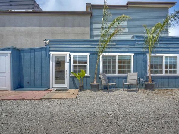1524 N Coast Hwy 101, Encinitas CA 92024