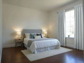 3660 King Street, La Mesa CA 91941