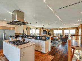 2812 Poinsettia Drive, San Diego CA 92106