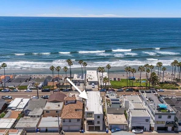 212 S Pacific Street, Oceanside CA 92054