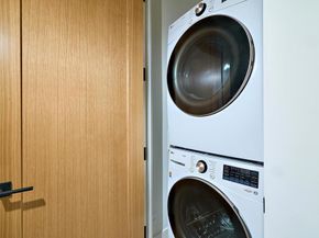 3905 Haines, San Diego CA 92109