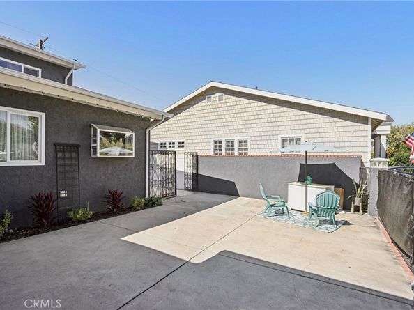 3675 Palo Verde Avenue, Long Beach CA 90808