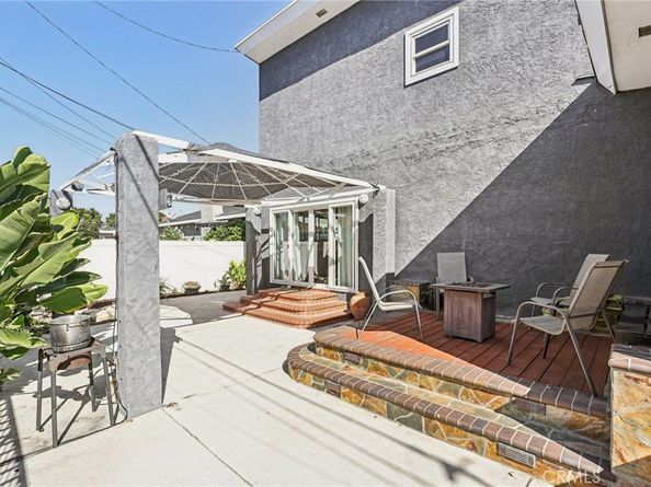 3675 Palo Verde Avenue, Long Beach CA 90808