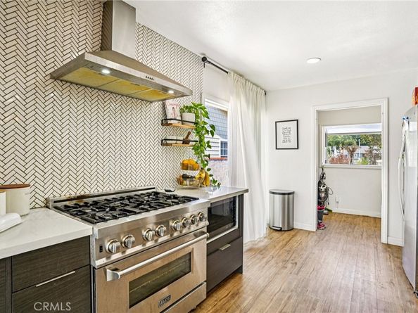 3675 Palo Verde Avenue, Long Beach CA 90808