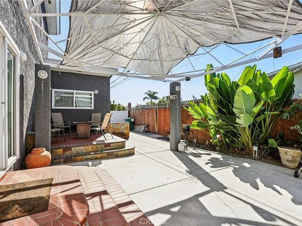 3675 Palo Verde Avenue, Long Beach CA 90808