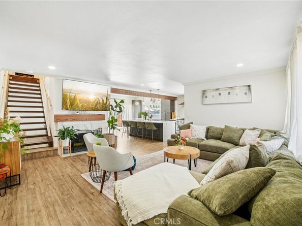 3675 Palo Verde Avenue, Long Beach CA 90808