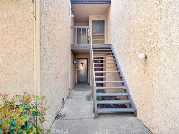 7890 E Spring Street 2F, Long Beach CA 90815