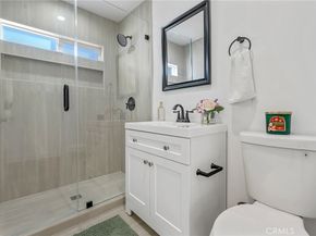 622 W 99th, Los Angeles CA 90044