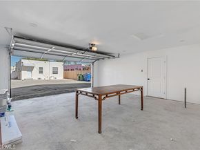 622 W 99th, Los Angeles CA 90044