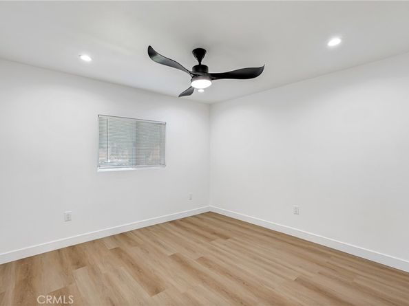 622 W 99th, Los Angeles CA 90044