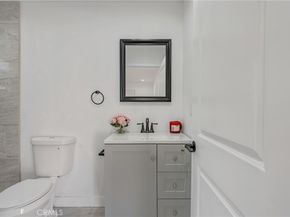 622 W 99th, Los Angeles CA 90044