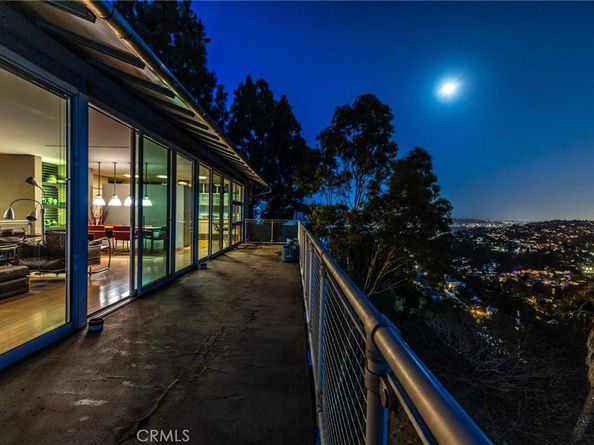 4022 Braeburn Way, Los Angeles CA 90027