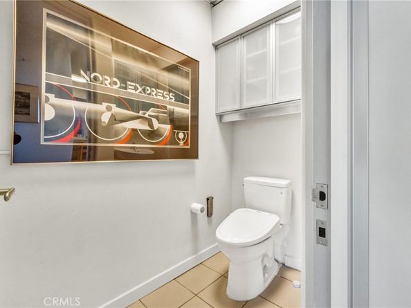 4022 Braeburn Way, Los Angeles CA 90027