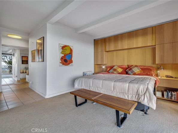 4022 Braeburn Way, Los Angeles CA 90027