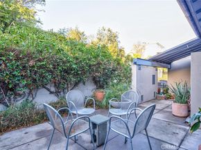 4022 Braeburn Way, Los Angeles CA 90027