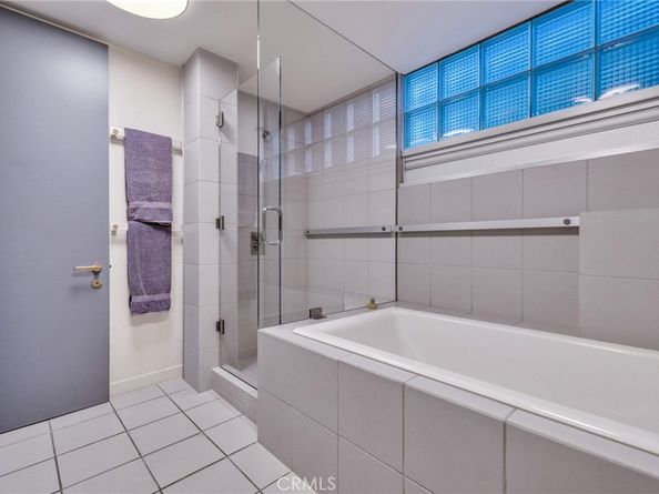 4022 Braeburn Way, Los Angeles CA 90027