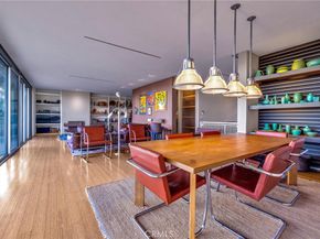 4022 Braeburn Way, Los Angeles CA 90027