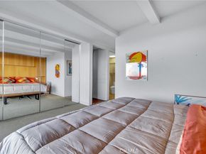 4022 Braeburn Way, Los Angeles CA 90027