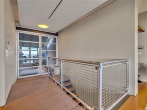 4022 Braeburn Way, Los Angeles CA 90027