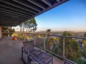 4022 Braeburn Way, Los Angeles CA 90027